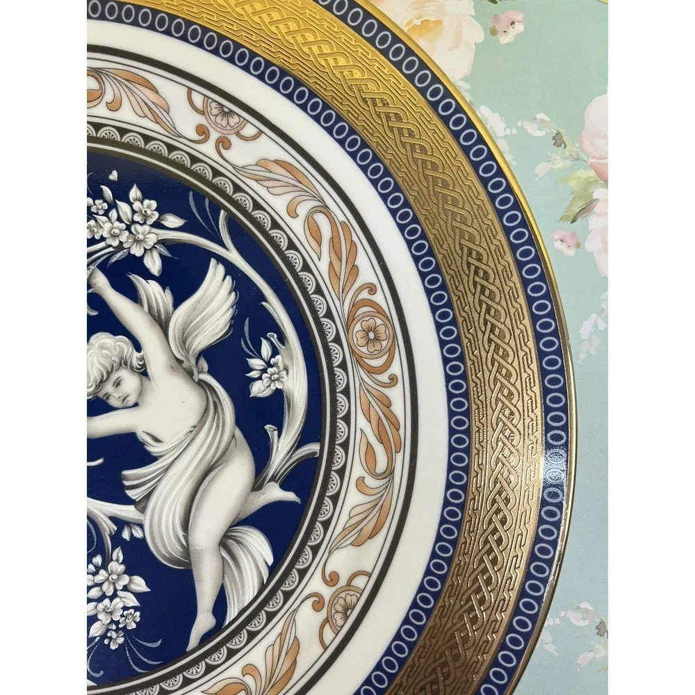 Fine Italian Design China plate, angels gold and blue design, so elegant plate! - Picture 10 of 13